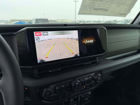 New 2026 Jeep Gladiator Mojave image 33