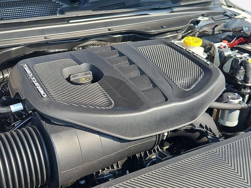Used 2025 RAM 1500 RHO AWD/4WD image 34