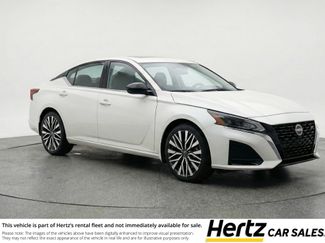 Used 2025 Nissan Altima 2.5 SV video 1