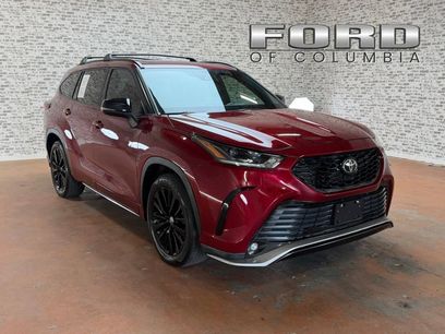 Used 2023 Toyota Highlander XSE