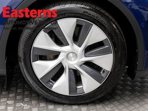 Used 2021 Tesla Model Y Long Range image 25