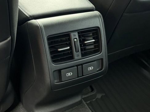 Used 2021 Honda Accord EX-L image 14