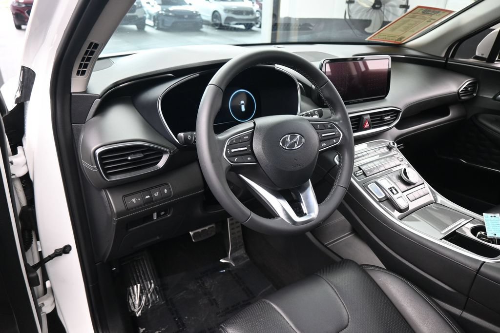 Used 2023 Hyundai Santa Fe SEL w/ Premium Package FWD image 12