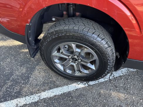 Used 2022 Ford Maverick XLT FWD image 9