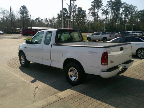 Used 2002 Ford F150 XL image 2