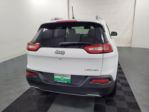 Used 2016 Jeep Cherokee Limited FWD image 7