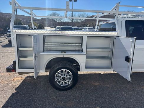 New 2026 GMC Sierra 2500 Pro w/ Convenience Package image 5