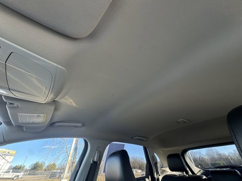 Used 2024 Ford Edge SEL image 21