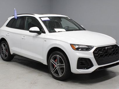 Used 2024 Audi Q5 e Premium Plus