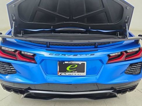 Used 2025 Chevrolet Corvette Stingray Premium Conv w/ Z51 Performance Package image 14