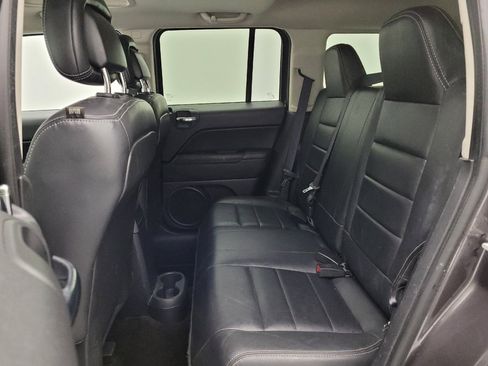 Used 2015 Jeep Patriot High Altitude image 18