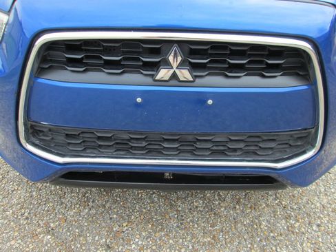 Used 2015 Mitsubishi Outlander Sport ES AWD/4WD image 62