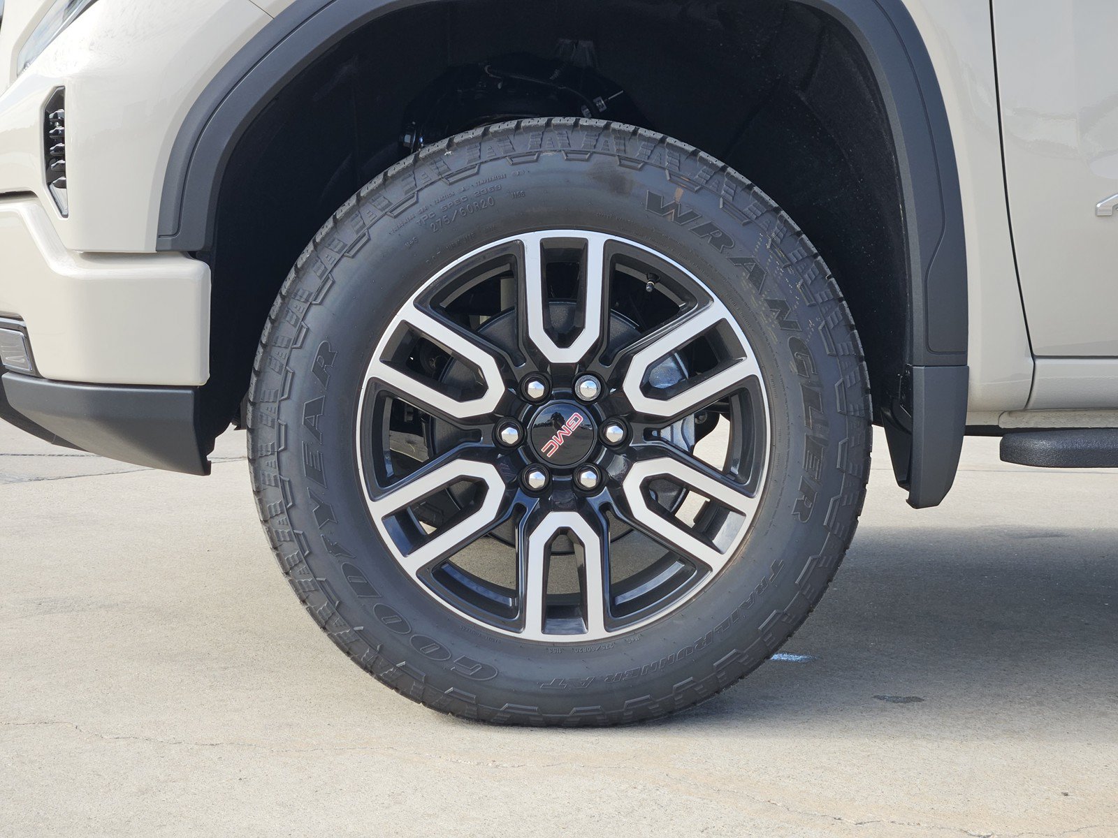 New 2026 GMC Sierra 1500 AT4 w/ AT4 Premium Package AWD/4WD image 7