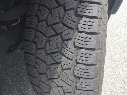 Used 2025 RAM 1500 Big Horn RWD image 13