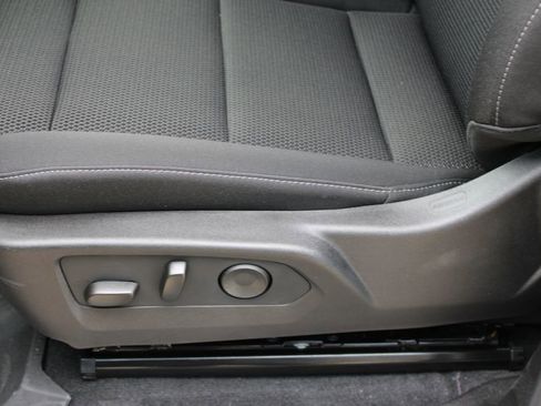 New 2026 Chevrolet Colorado LT image 17