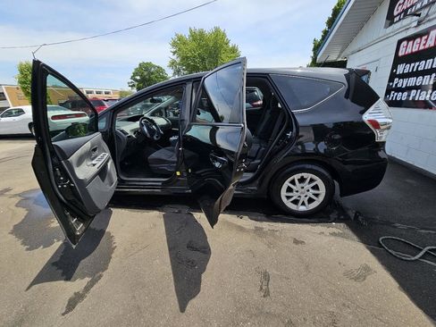 Used 2012 Toyota Prius V Three FWD image 23