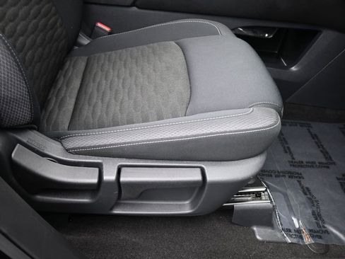 Used 2025 Nissan Pathfinder SV image 48