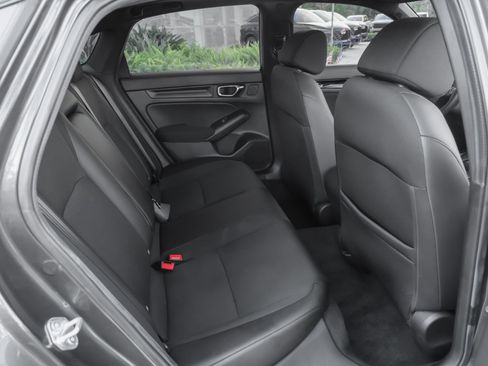 Used 2025 Honda Civic Sport image 37