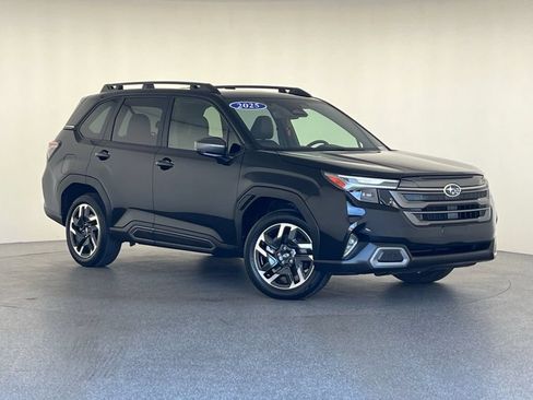 Used 2025 Subaru Forester Limited w/ Popular Package #2 AWD/4WD image 44