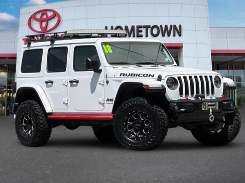 Used 2018 Jeep Wrangler Unlimited Rubicon AWD/4WD image 2