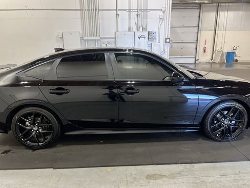 Used 2026 Honda Civic Sport image 4