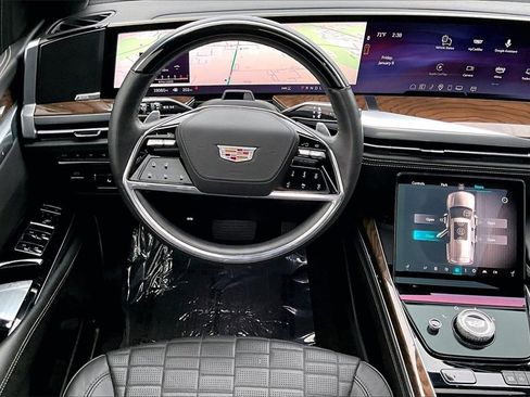 Certified 2025 Cadillac Escalade Sport Platinum w/ LPO, Floor Liner Package image 8