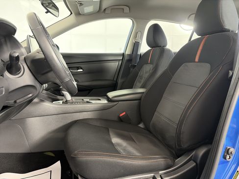 Certified 2024 Nissan Sentra SR FWD image 6