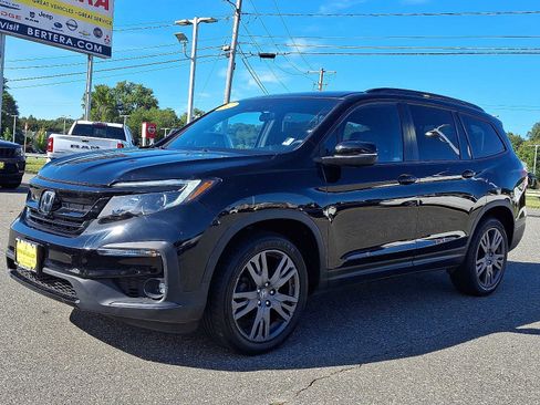 Used 2022 Honda Pilot Sport image 3