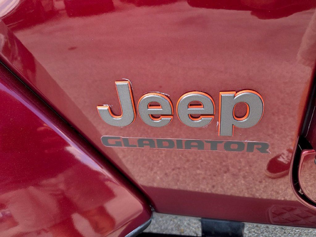 Used 2021 Jeep Gladiator Mojave AWD/4WD image 5