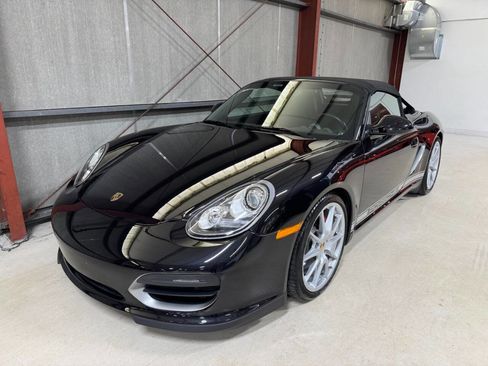Used 2011 Porsche Boxster Spyder RWD image 2