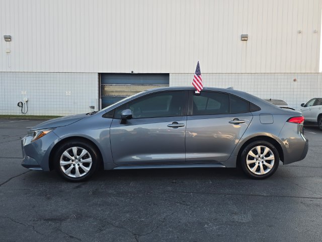 Used 2020 Toyota Corolla LE FWD image 6
