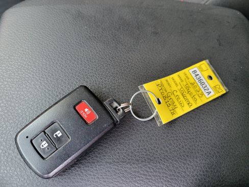 Used 2023 Toyota Tacoma SR5 RWD image 47