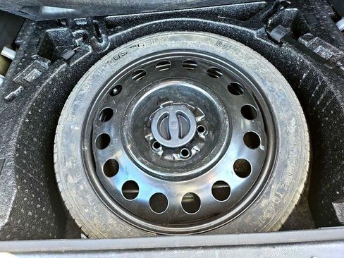 Used 2016 GMC Terrain SLE image 29