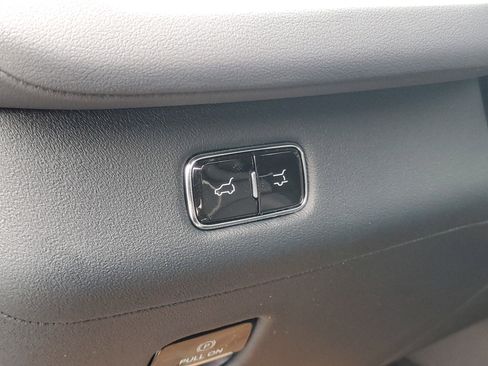 New 2025 Lincoln Navigator L Reserve w/ Jet Appearance Package image 15