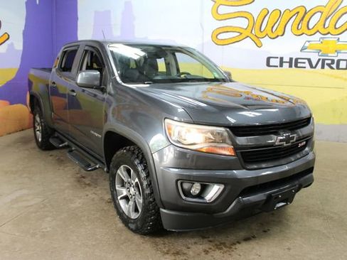 Used 2016 Chevrolet Colorado Z71 AWD/4WD image 4