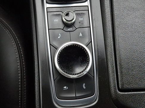 Certified 2024 Cadillac CT5 Luxury w/ Sun And Sound Package image 32