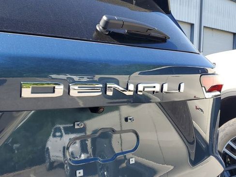 New 2026 GMC Terrain Denali AWD/4WD image 9