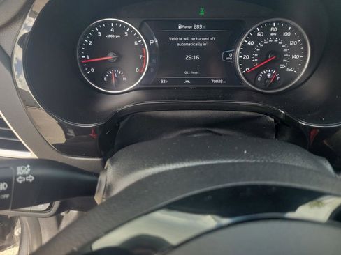 Used 2021 Kia Seltos SX image 28