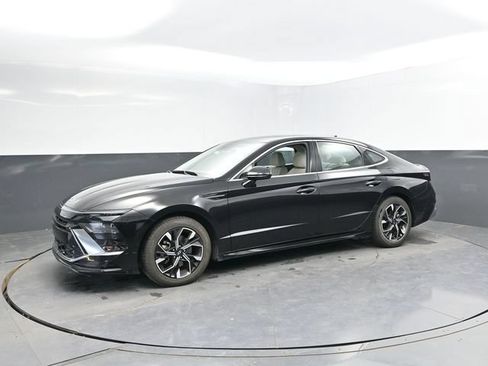 Used 2025 Hyundai Sonata SEL FWD image 7