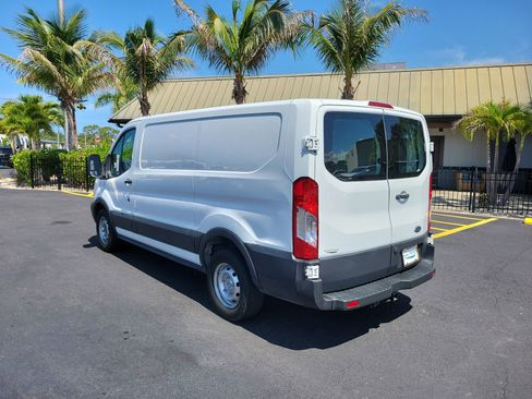Used 2018 Ford Transit 150 130 Low Roof RWD image 8