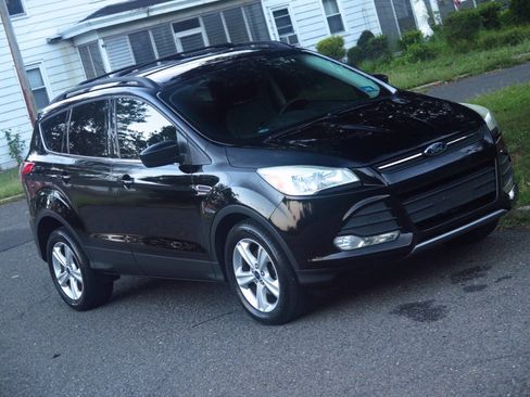 Used 2016 Ford Escape SE w/ Equipment Group 201A FWD image 30