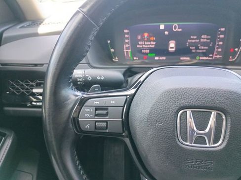 Used 2024 Honda Accord Touring image 15