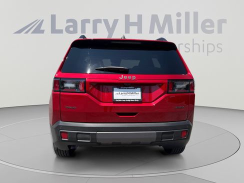 New 2026 Jeep Cherokee Laredo AWD/4WD image 4