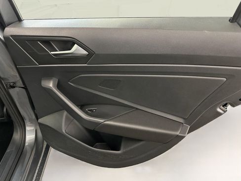 Used 2024 Volkswagen Jetta S image 30