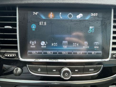 Used 2020 Buick Encore Preferred w/ Safety Package FWD image 24