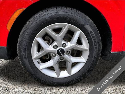 Used 2021 Kia Soul S FWD image 9