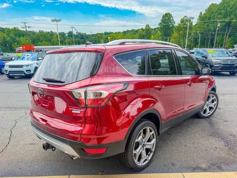 Used 2017 Ford Escape Titanium w/ Equipment Group 301A FWD image 4