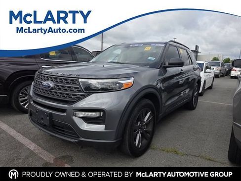 Used 2021 Ford Explorer XLT w/ Equipment Group 202A AWD/4WD image 1
