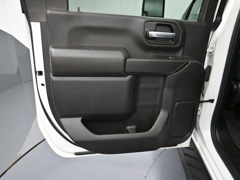 Used 2023 Chevrolet Silverado 2500 Custom w/ Custom Value Package image 20