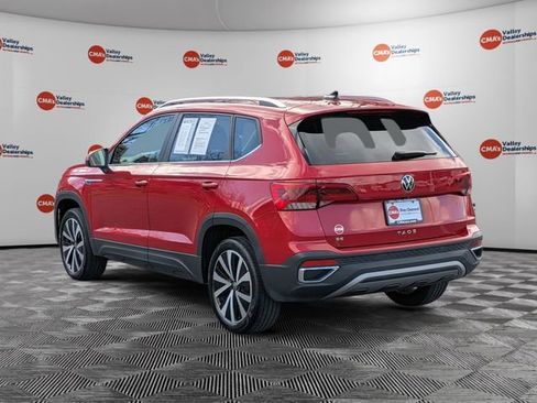 Certified 2023 Volkswagen Taos SE image 7